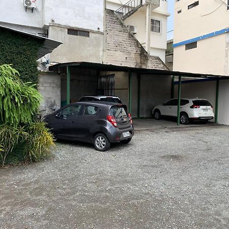 Hotel Murali - Cerca Del Aeropuerto De גוויאקיל מראה חיצוני תמונה