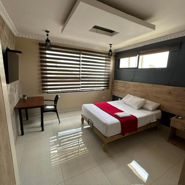 Hotel Murali - Cerca Del Aeropuerto De גוויאקיל מראה חיצוני תמונה